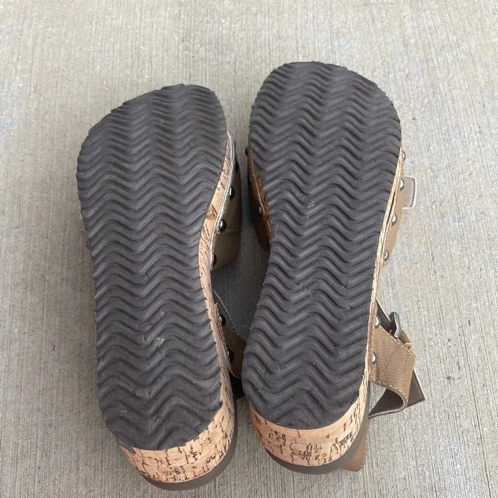 Corky's Size 8 Platform Wedge Sandals Brown Buckle Cork Footbed Lightweight